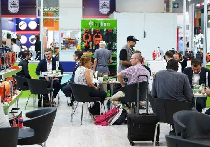 Wie hoch sind die Ticketpreise und wie kann ich Tickets für die Hardwaremesse Istanbul 2026 erwerben?