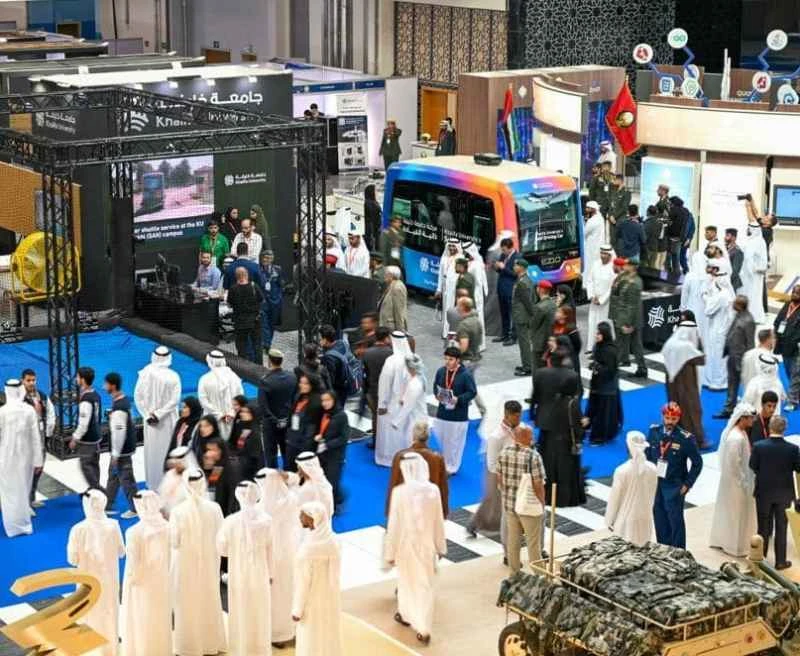 Abu Dhabi Drone Show (UMEX) 2028 – Besucherleitfaden: Uhrzeit, Ort/Ticketpreise